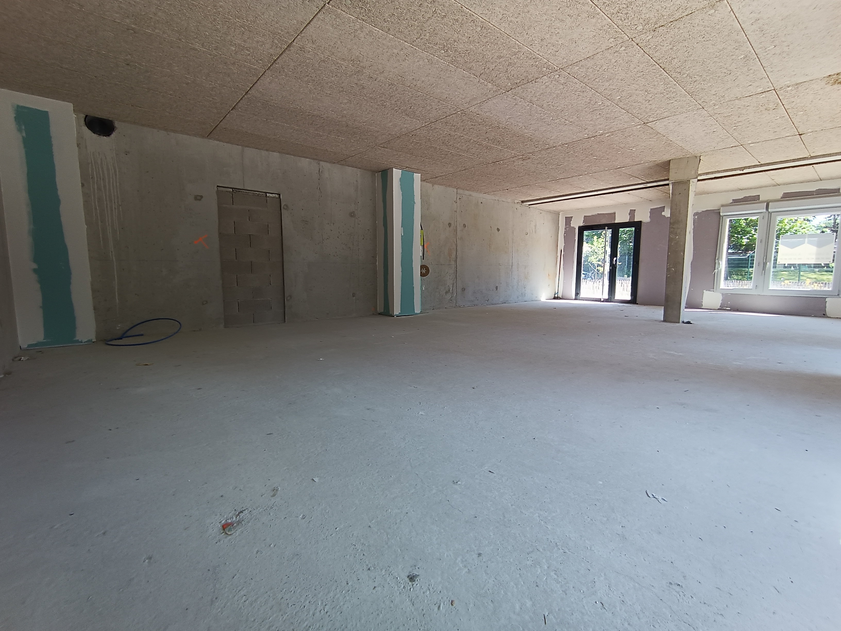 local-commercial-a-petite-synthe-59640-1